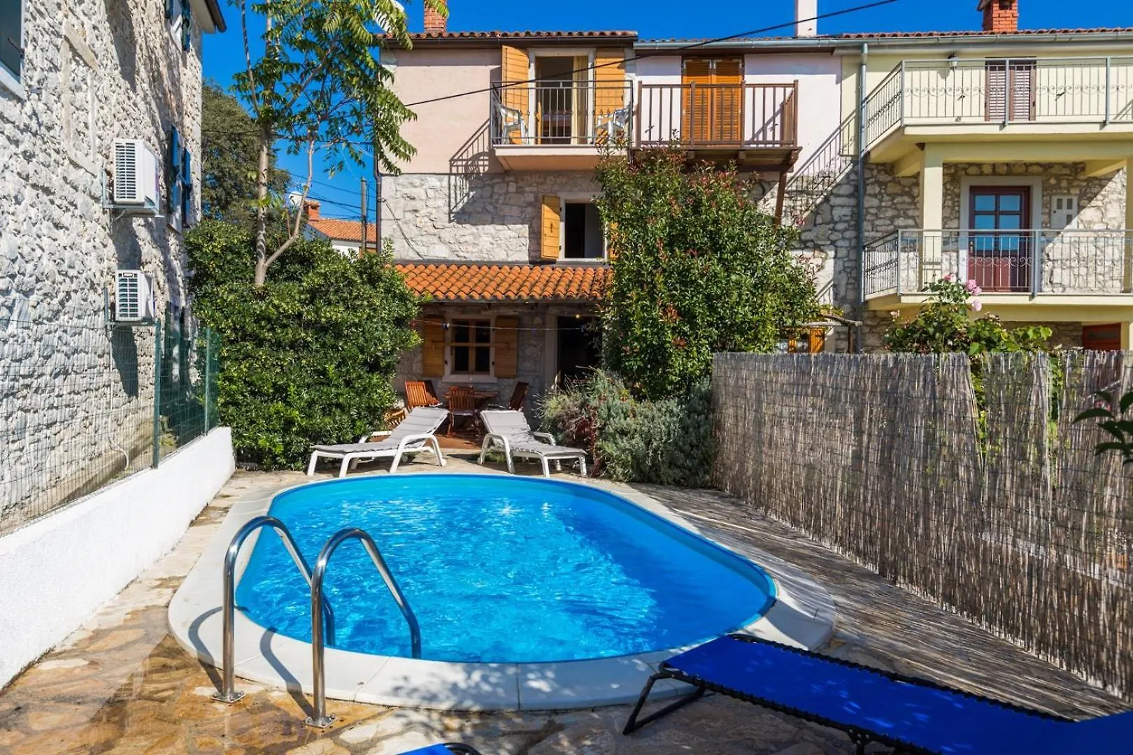 Stone House Nera With Pool Ξενοδοχείο Dračevac Πανσιόν